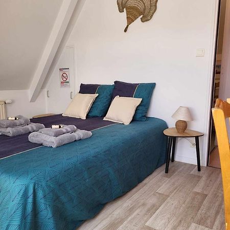 Auberge De La Vallee De La Douve L'Etang-Bertrand Buitenkant foto